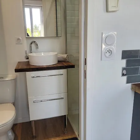 Διαμέρισμα Climatise Proche Centre *